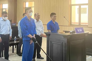  “Thổi giá” thiết bị, cựu giám đốc sở y tế bị tuyên phạt 5 năm tù