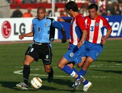Uruguay “Vịt con xấu xí”