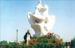 Đất lành chim đậu
