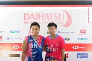 2 VĐV Apriyani Rahayu và Siti Fadia Silva Ramadhanti mang về tấm HCV đôi nữ tại SEA Games 31