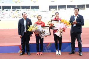 Nguyễn Thị Oanh và Nguyễn Thị Huyền được kỳ vọng giành HCV cho đội tuyển điền kinh Việt Nam. Ảnh: DŨNG PHƯƠNG