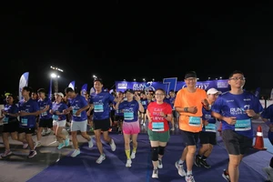 Run To Live mùa 2-2025 thu hút 10.000 VĐV tham dự. Ảnh: DŨNG PHƯƠNG 