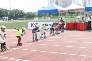 200 tuyển thủ từ 10 tỉnh, thành tham dự giải. Ảnh: THANH TÙNG 