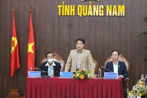 Quang cảnh buổi họp báo