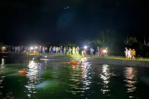 Phát hiện hai người đàn ông tử vong dưới kênh thủy lợi 