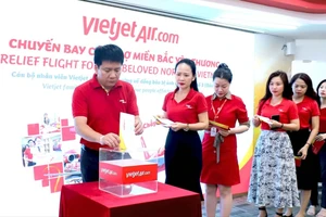 Người Vietjet hướng về miền Bắc yêu thương