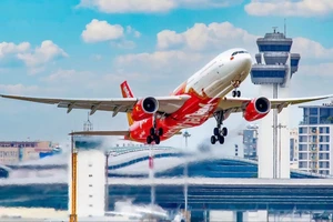 Vietjet mở bán sớm 2,6 triệu vé Tết 2025, giá chỉ từ 890.000 đồng