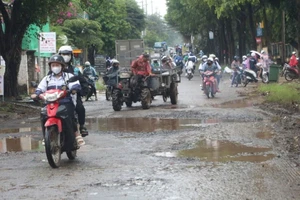 Kon Tum, Đắk Lắk: Nhiều dự án thi công “rùa bò”