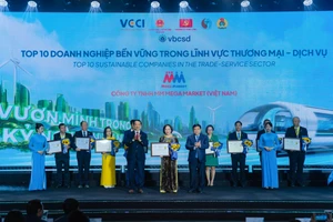 MM Mega Market được vinh danh trong Top 10 Doanh nghiệp bền vững trong lĩnh vực Thương mại – Dịch vụ