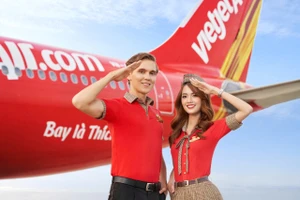 Tối ưu kết hợp con người và công nghệ, Vietjet nhận cùng lúc ba giải thưởng nhân sự quốc tế