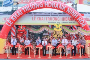 Khai trương HDBank Ninh Hòa - điểm giao dịch thứ 376 của HDBank