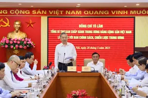 Lấy thị trường làm trung tâm