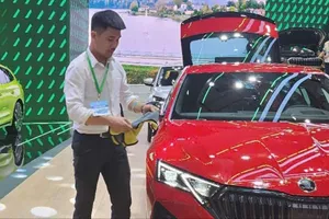 Thị trường ô tô: Sức mua yếu, hàng tồn kho tăng mạnh