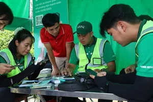 Vẫn lúng túng chuyển sang tài khoản giao thông