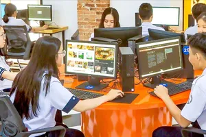 Giúp học sinh không “lạc đường” trên không gian mạng