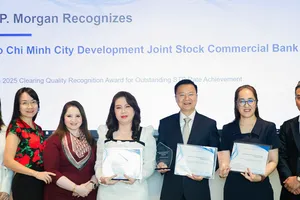 Dẫn đầu toàn ngành, HDBank nhận bộ giải thưởng Chất lượng thanh toán toàn cầu 2025 từ JP Morgan Chase