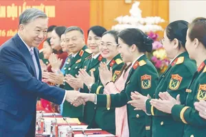 Mỗi cá nhân phụ nữ Quân đội phải là một gương sáng