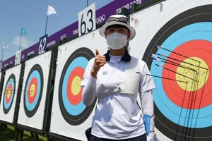 Nữ cung thủ đến từ Hàn Quốc An San phá kỷ lục Olympic. Ảnh: GETTY IMAGES