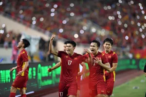 Nhâm Mạnh Dũng ăn mừng bàn thắng "vàng" vào lưới U23 Thái Lan. ẢNH: DŨNG PHƯƠNG