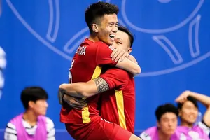 Đội tuyển futsal Việt Nam giành quyền vào tứ kết Futsal Asian Cup 2022 với ngôi nhì bảng D