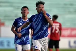 Khánh Hòa đang có nhiều lợi thế trong cuộc đua thăng hạng V-League 2023. ẢNH: DŨNG PHƯƠNG