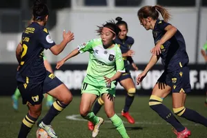 Huỳnh Như kiến tạo, nhưng không thể giúp Lank FC thoát thua ở vòng 9 Giải nữ VĐQG Bồ Đào Nha 2022-23.