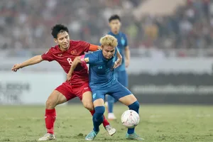 Đỗ Hùng Dũng cùng các tuyển thủ Việt Nam đã thi đấu hết mình ở trận chung kết lượt về AFF Cup 2022. ẢNH: ANH KHOA 
