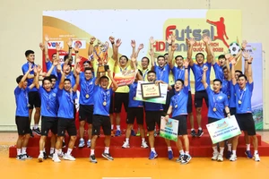 Danh hiệu VĐQG giúp Sahako FC có 2 gương mặt vào tốp 5 ở hạng mục QBV futsal Việt Nam 2022 là Khổng Đình Hùng và Lâm Tấn Phát