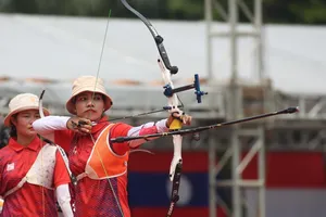 Nữ cung thủ Nguyễn Thị Thanh Nhi là một trong 10 công dân tiêu biểu TT-Huế năm 2020-2022. ẢNH: THỊNH HỮU