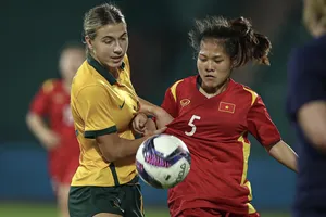 U20 nữ Việt Nam và U20 nữ Australia cùng giành vé đi tiếp. ẢNH: MINH HOÀNG 