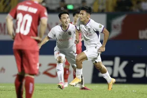 B.Bình Dương đang khởi đầu thăng hoa ở mùa giải 2023-24 