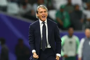 HLV Mancini xin lỗi vì bỏ rơi cầu thủ Saudi Arabia ở loạt sút luân lưu. ẢNH: REUTERS 