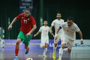 Hai đội tuyển futsal Morocco và Iran đã cống hiến cho người hâm mộ Việt Nam trận cầu hấp dẫn nhưng cũng căng thẳng. ẢNH: ANH TRẦN