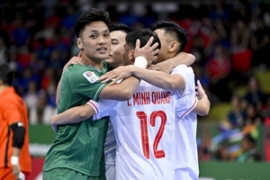 Niềm vui của đội tuyển futsal Việt Nam khi có bàn thắng gỡ hòa vào lưới Thái Lan. ẢNH: AFC 