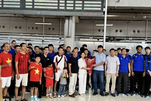 Kiều bào Việt Nam tại Thái Lan gặp khó trong việc tìm mua vé xem trận chung kết lượt về ASEAN Cup 2024. 