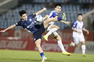 Đà Nẵng và SLNA chia điểm tại vòng 9 V-League 2025-2026. ẢNH: TÂM HÀ