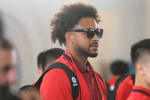 Xuân Son nổi bật khi cùng tuyển Việt Nam sang Lào