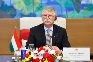 匈牙利国会主席格维尔•拉斯洛。