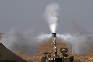 以色列军队在加沙展开军事行动。