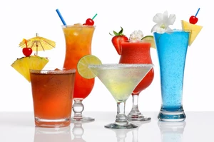 Độc đáo lễ hội pha chế cocktail đường phố đầu tiên tại TPHCM