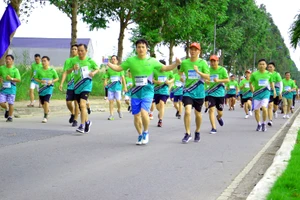 Sôi nổi và nhiều ý nghĩa tại giải “Mekong delta marathon” Hậu Giang 2020