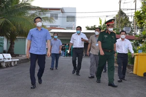 Phó Thủ tướng Vũ Đức Đam: Hậu Giang cần tận dụng thời gian để xây dựng “vùng xanh” an toàn trước dịch Covid-19