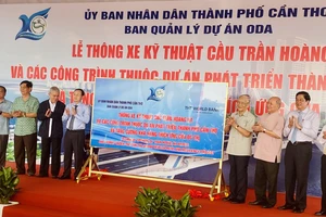 Quang cảnh lễ thông xe kỹ thuật