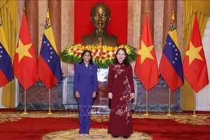 Phó Chủ tịch nước Võ Thị Ánh Xuân hội đàm với Phó Tổng thống Thường trực Bolivar Venezuela