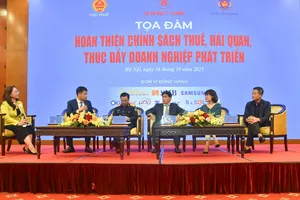 Cải cách mạnh mẽ chính sách thuế và hải quan để hỗ trợ doanh nghiệp phát triển
