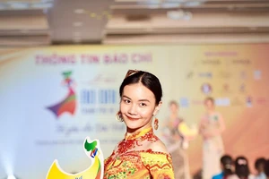 Tinh hoa Áo dài Việt