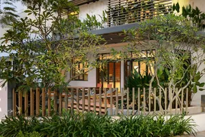 Cư dân tự ý đập tường rào, phá vỡ quy hoạch chung