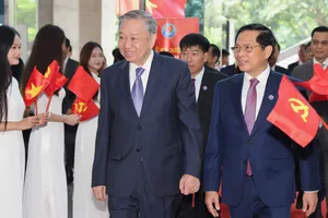 Tổng Bí thư Tô Lâm và các đại biểu tới dự Lễ kỷ niệm 80 năm thành lập ngành Ngoại giao Việt Nam, sáng 25-8. Ảnh: QUANG PHÚC