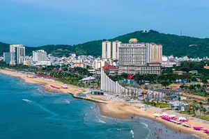 “Đánh thức” Bãi Sau