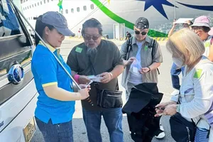 Tàu biển quốc tế Star Voyager đưa gần 1.000 du khách đến tỉnh Khánh Hòa